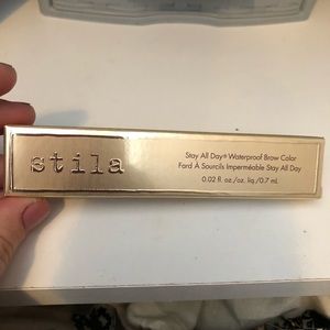 Stila brow pen